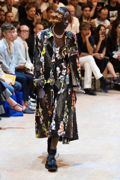 Look 39